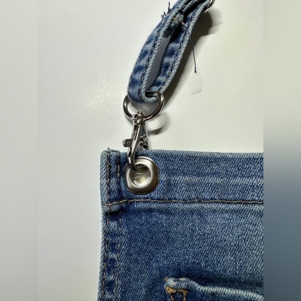 True Religion Denim Overall Shorts Raw Hem Adjustable Straps Side Buttons Large - Picture 6 of 13